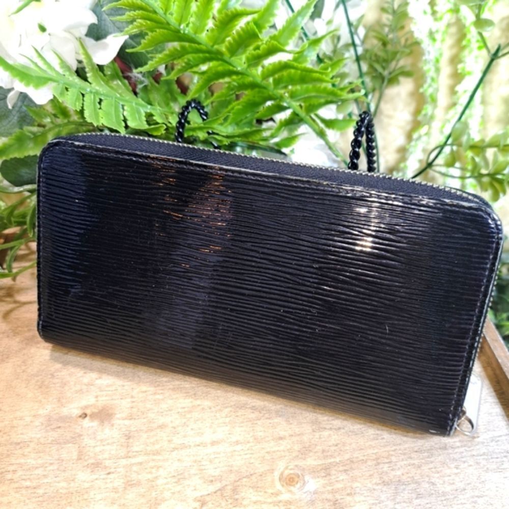 Louis Vuitton Full Zippy Electric Black Epi Wallet Authentic - Picture 1 of 12